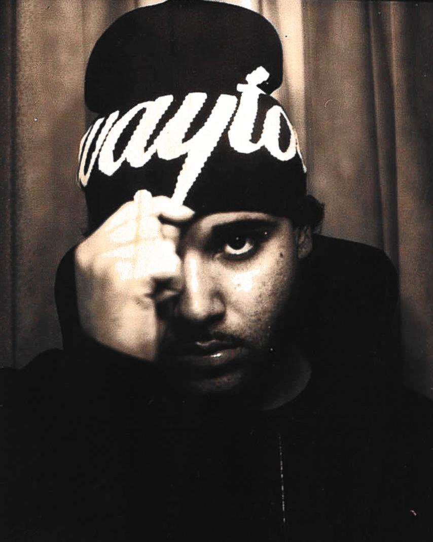 "WAYTOOLOUD" BEANIE