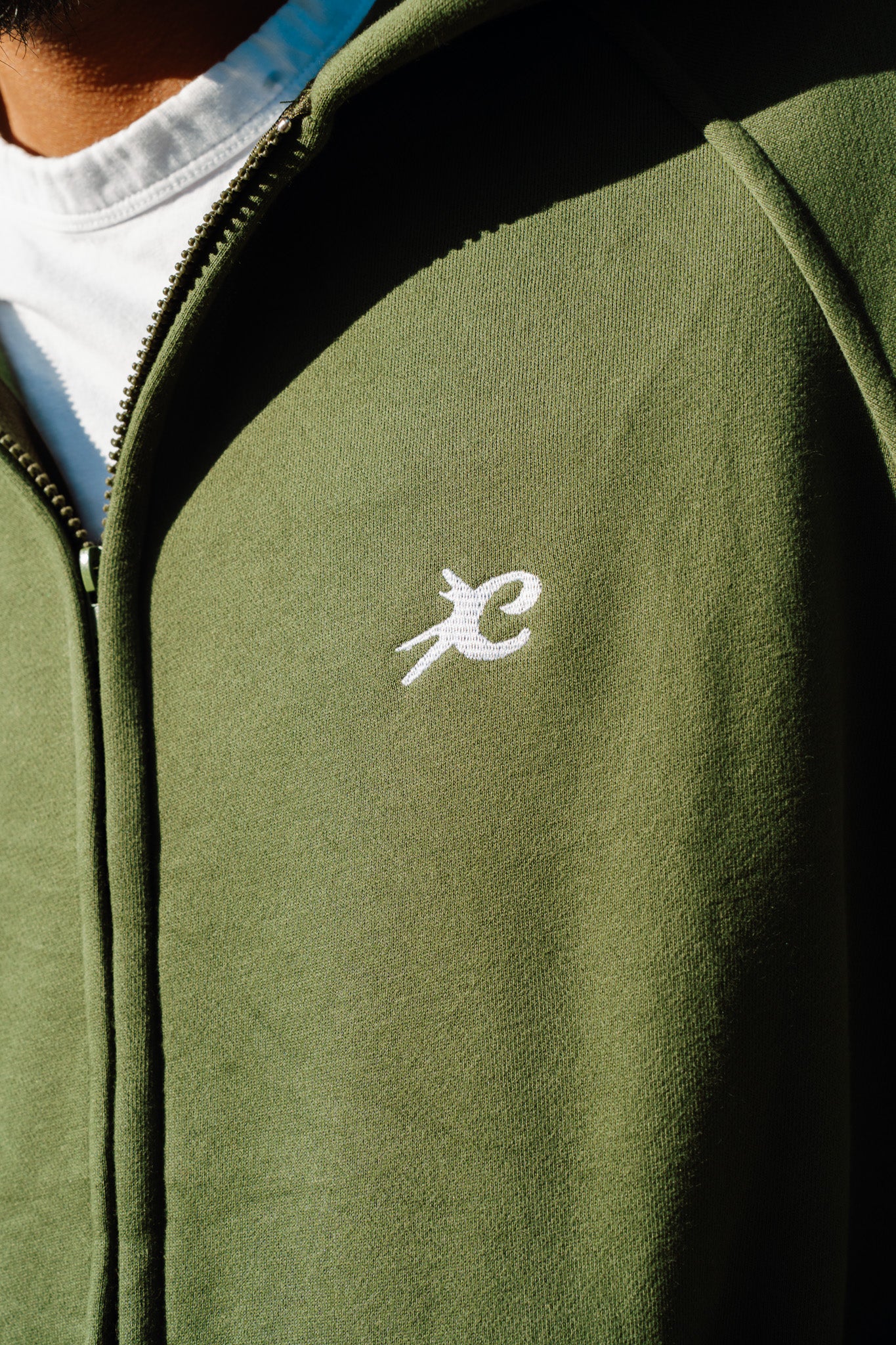 OLIVE BASICS ZIP-UP