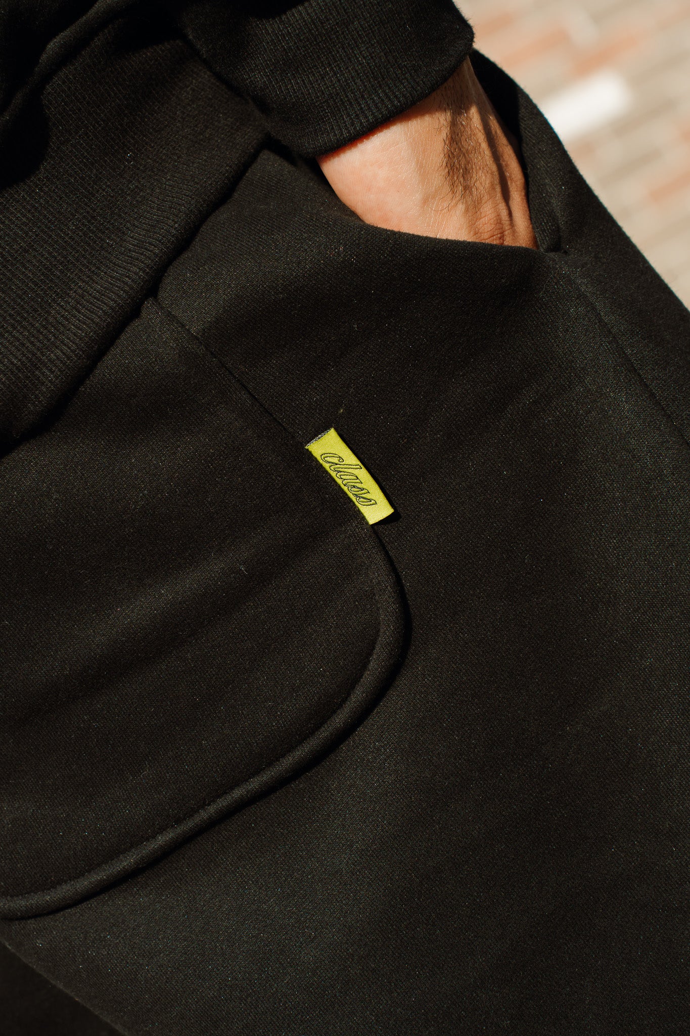 BLACK BASICS SWEATPANTS