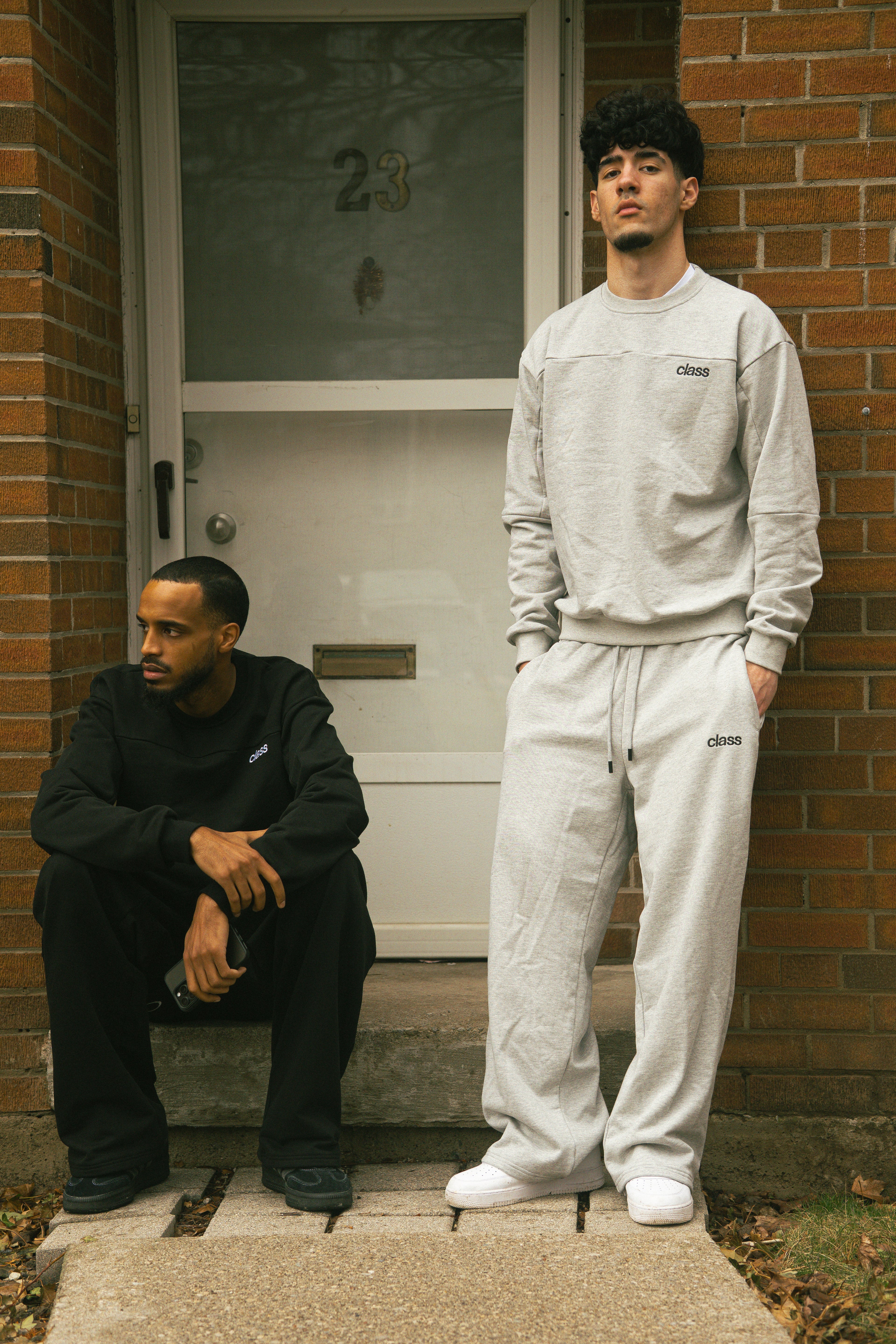 GREY JOGGERS